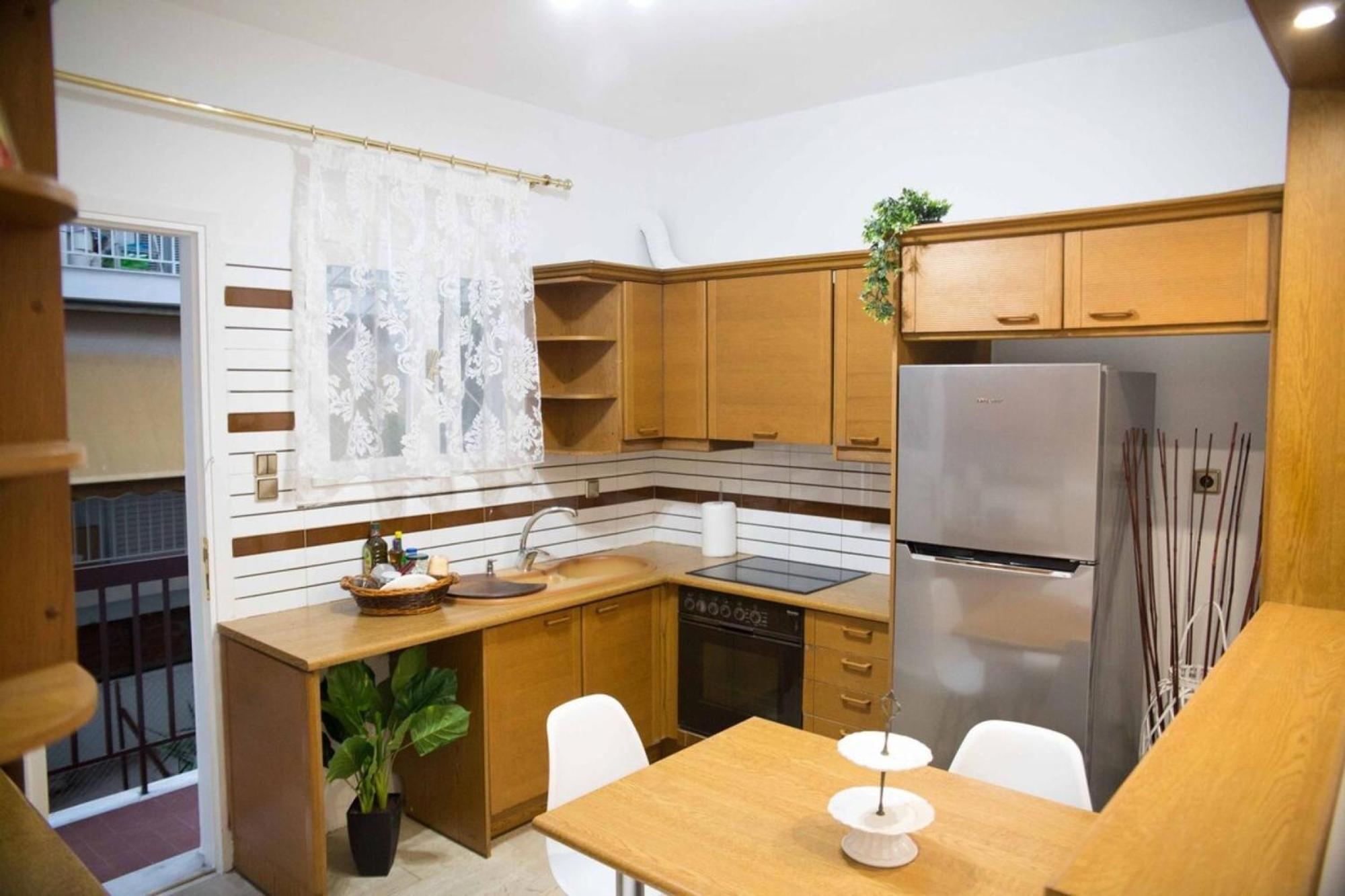 Cozy Apartment With Sea View Next To Marina Zeas Piraeus Buitenkant foto